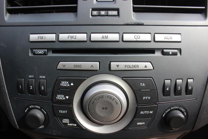 Mazda 3 II (BL) Рестайлинг с пробегом 2011 года, цена 737 000 рублей, 157560 км, седан, Автокод Объявления
