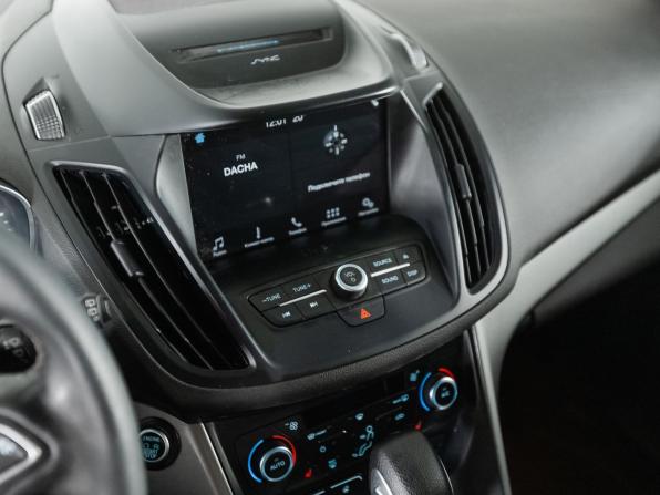 Ford Kuga II Рестайлинг с пробегом 2019 года, цена 1 600 000 рублей, 155550 км, внедорожник, Автокод Объявления
