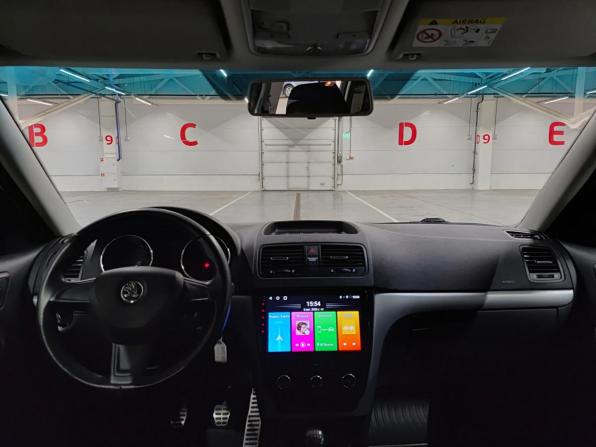 Skoda Yeti I Рестайлинг с пробегом 2014 года, цена 639 000 рублей, 247462 км, внедорожник, Автокод Объявления