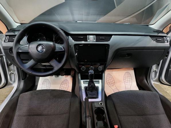Skoda Octavia III (A7) с пробегом 2013 года, цена 790 000 рублей, 131214 км, лифтбек, Автокод Объявления
