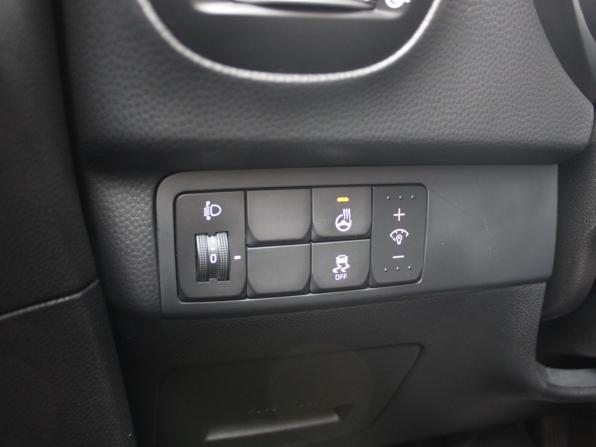 Kia Soul II Рестайлинг с пробегом 2018 года, цена 1 589 000 рублей, 87112 км, хэтчбек, Автокод Объявления