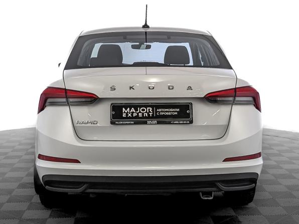 Skoda Rapid II с пробегом 2021 года, цена 1 550 000 рублей, 122652 км, лифтбек, Автокод Объявления
