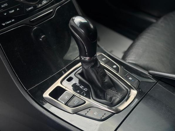 Hyundai Grandeur V с пробегом 2012 года, цена 1 299 000 рублей, 339826 км, седан, Автокод Объявления