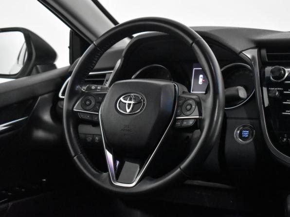 Toyota Camry VIII (XV70) с пробегом 2019 года, цена 2 437 000 рублей, 161759 км, седан, Автокод Объявления