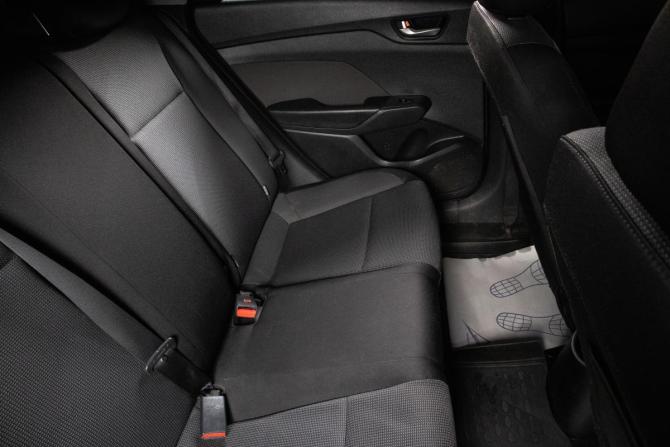 Hyundai Solaris II с пробегом 2017 года, цена 1 469 000 рублей, 82800 км, седан, Автокод Объявления