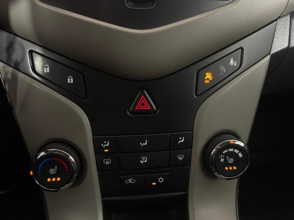 Chevrolet Cruze I с пробегом 2012 года, цена 767 000 рублей, 154067 км, хэтчбек, Автокод Объявления