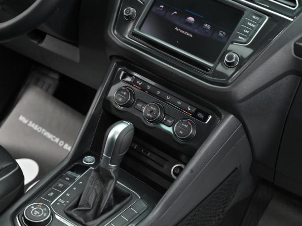 Volkswagen Tiguan II с пробегом 2016 года, цена 1 949 000 рублей, 156000 км, внедорожник, Автокод Объявления