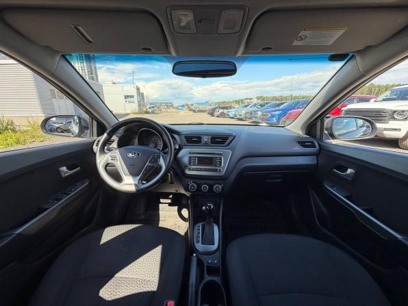 Kia Rio III Рестайлинг с пробегом 2016 года, цена 945 000 рублей, 141200 км, хэтчбек, Автокод Объявления