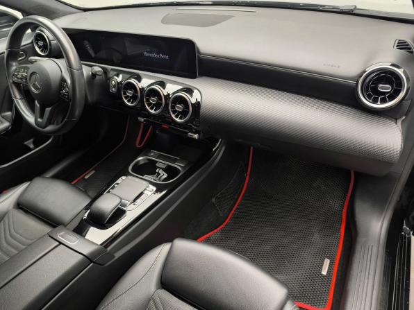 Mercedes-Benz A-Класс IV (W177) с пробегом 2018 года, цена 2 524 000 рублей, 70750 км, хэтчбек, Автокод Объявления