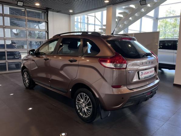 Lada (ВАЗ) XRAY I с пробегом 2018 года, цена 695 000 рублей, 102889 км, хэтчбек, Автокод Объявления
