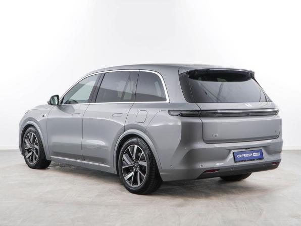 Li Auto (Lixiang) L8 I с пробегом 2023 года, цена 6 547 077 рублей, 6784 км, внедорожник, Автокод Объявления