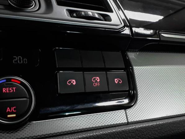 Volkswagen Multivan T6 с пробегом 2016 года, цена 3 280 000 рублей, 249200 км, минивэн, Автокод Объявления