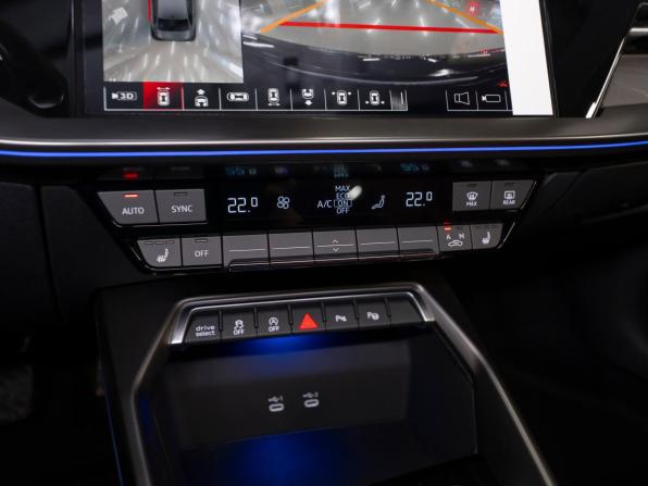 Audi A3 IV (8Y) Рестайлинг с пробегом 2025 года, цена 3 790 000 рублей, 10 км, хэтчбек, Автокод Объявления