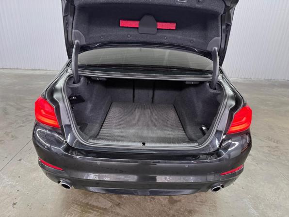 BMW 5 серии VII (G30/G31/G38) с пробегом 2017 года, цена 2 957 000 рублей, 180982 км, седан, Автокод Объявления