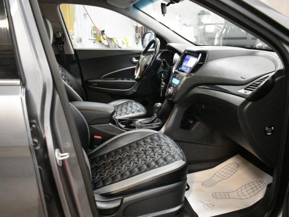 Hyundai Santa Fe III с пробегом 2014 года, цена 1 649 000 рублей, 200500 км, внедорожник, Автокод Объявления