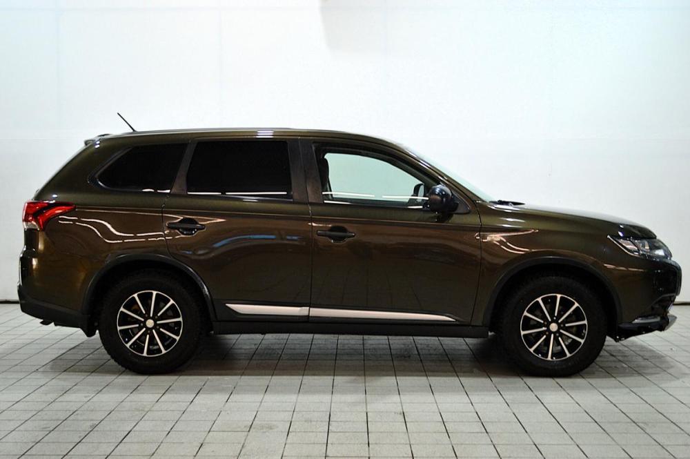 Mitsubishi Outlander III Рестайлинг 2 Сургут  - изображение 4