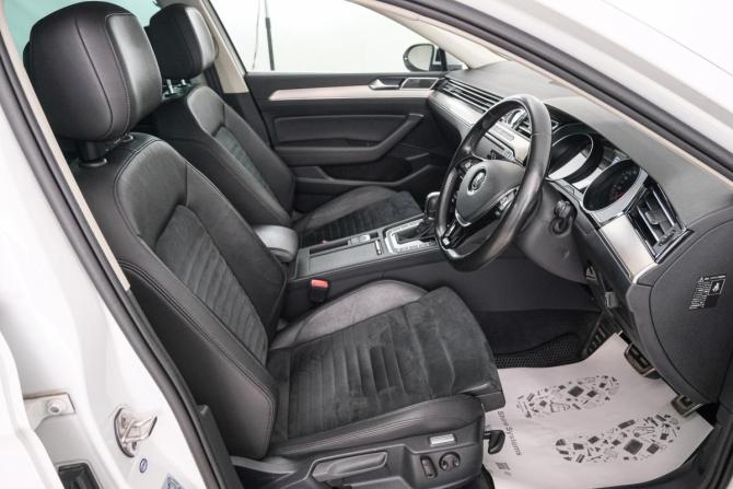 Volkswagen Passat B8 с пробегом 2016 года, цена 1 499 000 рублей, 121000 км, универсал, Автокод Объявления