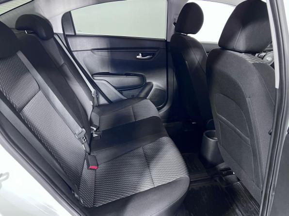 Kia Rio IV с пробегом 2018 года, цена 1 497 000 рублей, 54079 км, седан, Автокод Объявления