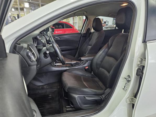 Mazda 3 II (BL) Рестайлинг с пробегом 2013 года, цена 1 025 000 рублей, 100000 км, хэтчбек, Автокод Объявления
