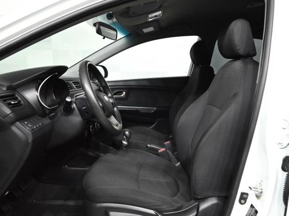 Kia Rio III с пробегом 2012 года, цена 780 000 рублей, 133851 км, седан, Автокод Объявления