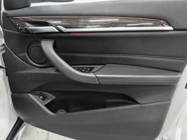 BMW X1 II (F48) с пробегом 2016 года, цена 1 720 000 рублей, 116000 км, внедорожник, Автокод Объявления