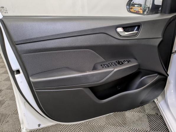 Hyundai Solaris II Рестайлинг с пробегом 2022 года, цена 1 615 000 рублей, 83964 км, седан, Автокод Объявления