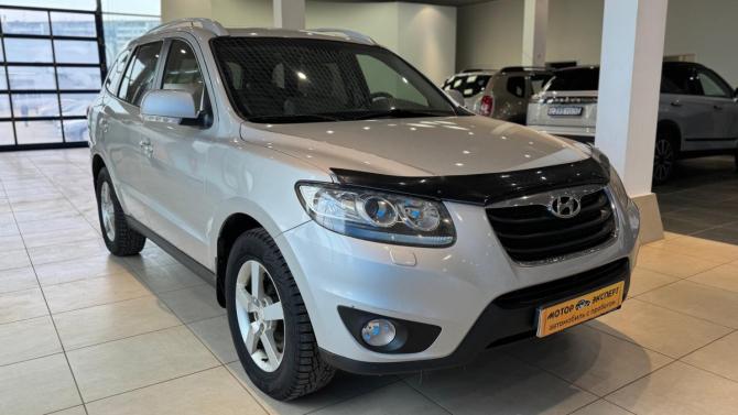 Hyundai Santa Fe II Рестайлинг с пробегом 2011 года, цена 1 349 000 рублей, 212621 км, внедорожник, Автокод Объявления