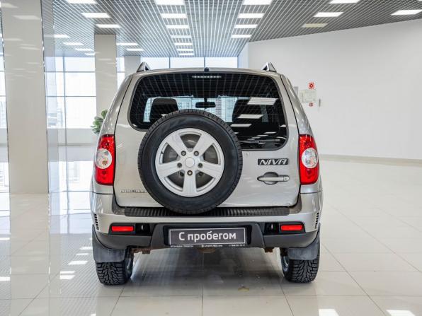 Chevrolet Niva I Рестайлинг с пробегом 2016 года, цена 647 000 рублей, 90819 км, внедорожник, Автокод Объявления