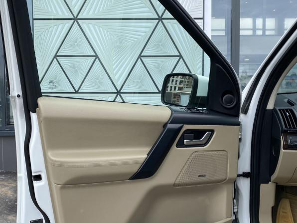 Land Rover Freelander II Рестайлинг с пробегом 2012 года, цена 1 499 000 рублей, 201758 км, внедорожник, Автокод Объявления