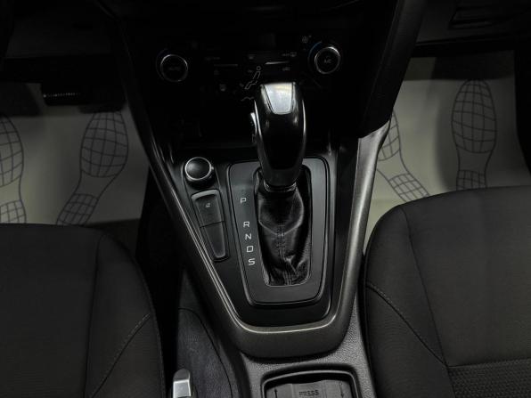 Ford Focus III Рестайлинг с пробегом 2016 года, цена 910 000 рублей, 185290 км, седан, Автокод Объявления