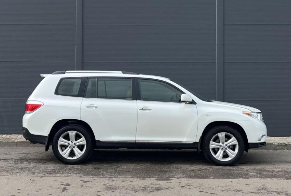Toyota Highlander II (XU40) Рестайлинг Красноярск  - изображение 4