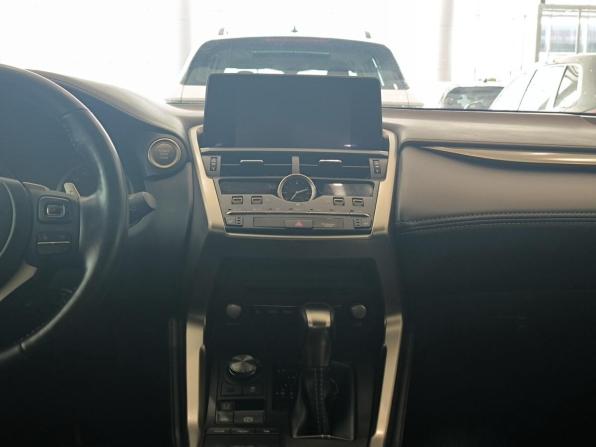 Lexus NX I Рестайлинг с пробегом 2021 года, цена 4 330 000 рублей, 33309 км, внедорожник, Автокод Объявления