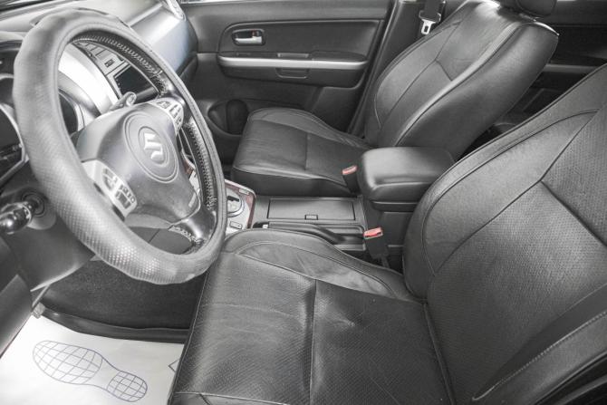Suzuki Grand Vitara II с пробегом 2006 года, цена 889 000 рублей, 304530 км, внедорожник, Автокод Объявления