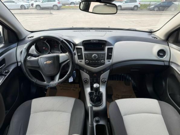 Chevrolet Cruze I с пробегом 2011 года, цена 615 000 рублей, 209603 км, хэтчбек, Автокод Объявления
