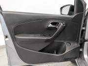 Volkswagen Polo V Рестайлинг Санкт-Петербург  - изображение 44