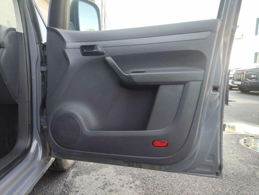 Volkswagen Caddy III Рестайлинг Санкт-Петербург  - изображение 12