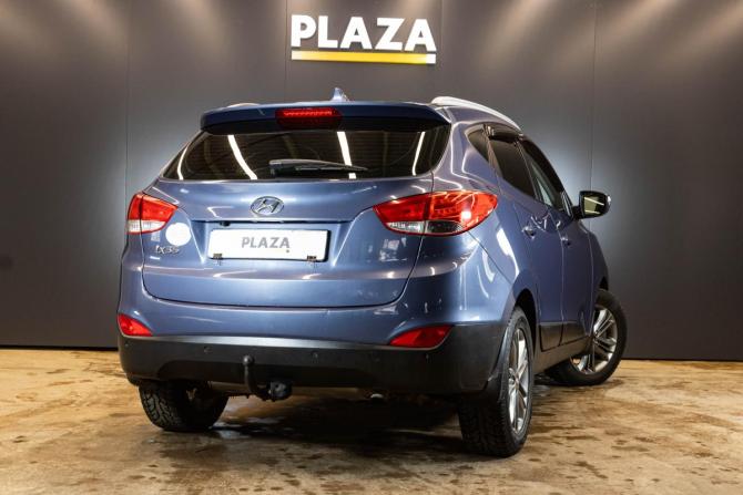 Hyundai ix35 I Рестайлинг с пробегом 2013 года, цена 1 299 000 рублей, 176472 км, внедорожник, Автокод Объявления