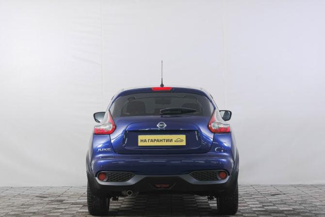 Nissan Juke I Рестайлинг с пробегом 2017 года, цена 1 699 000 рублей, 63390 км, внедорожник, Автокод Объявления