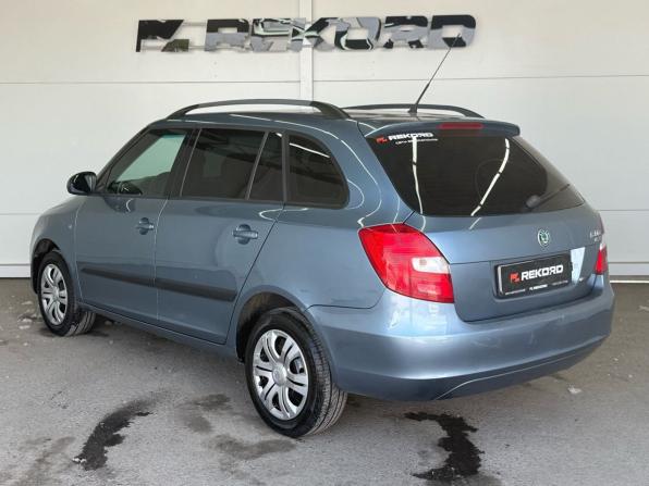 Skoda Fabia II Рестайлинг с пробегом 2010 года, цена 499 000 рублей, 202000 км, универсал, Автокод Объявления