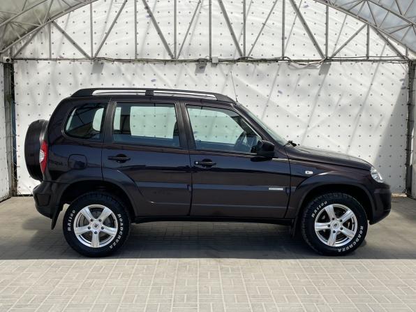 Chevrolet Niva I Рестайлинг с пробегом 2012 года, цена 670 000 рублей, 109158 км, внедорожник, Автокод Объявления