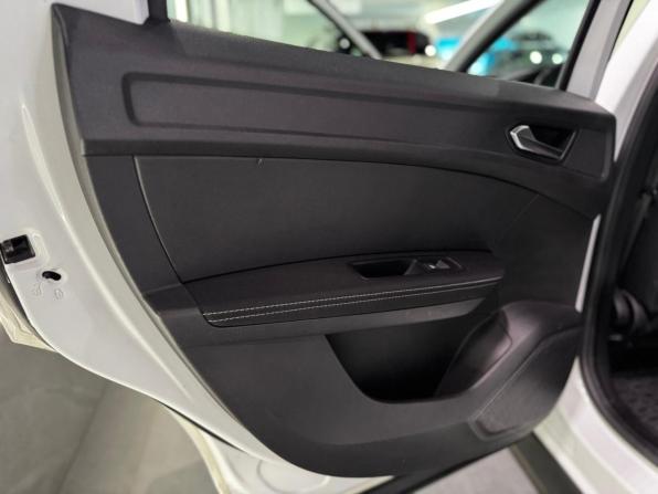 Renault Arkana I с пробегом 2019 года, цена 1 620 000 рублей, 76128 км, внедорожник, Автокод Объявления