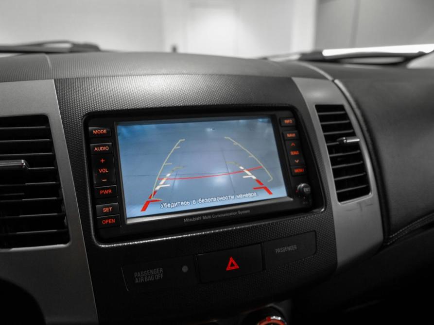 Mitsubishi Outlander II Рестайлинг Москва  - изображение 17