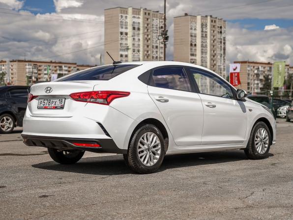 Hyundai Solaris II Рестайлинг с пробегом 2020 года, цена 1 169 000 рублей, 135120 км, седан, Автокод Объявления