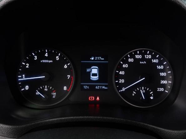 Hyundai Solaris II с пробегом 2019 года, цена 1 229 000 рублей, 62114 км, седан, Автокод Объявления
