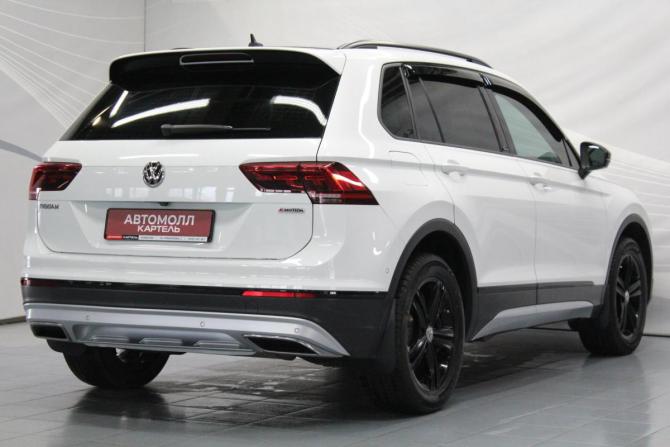 Volkswagen Tiguan II с пробегом 2019 года, цена 2 199 000 рублей, 179915 км, внедорожник, Автокод Объявления