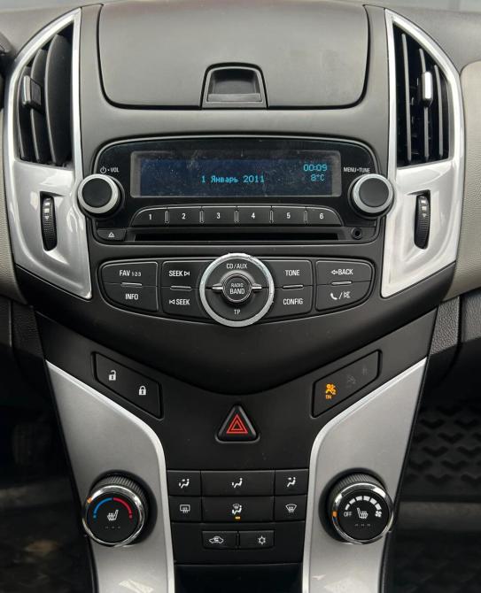 Chevrolet Cruze I Рестайлинг Альметьевск  - изображение 17