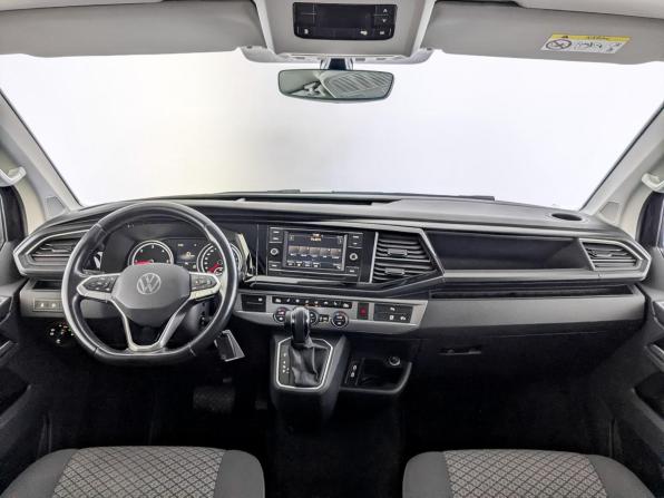 Volkswagen Multivan T6 Рестайлинг с пробегом 2021 года, цена 6 250 000 рублей, 68484 км, минивэн, Автокод Объявления
