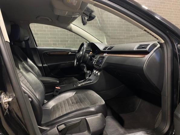 Volkswagen Passat B7 с пробегом 2013 года, цена 1 150 000 рублей, 225544 км, седан, Автокод Объявления