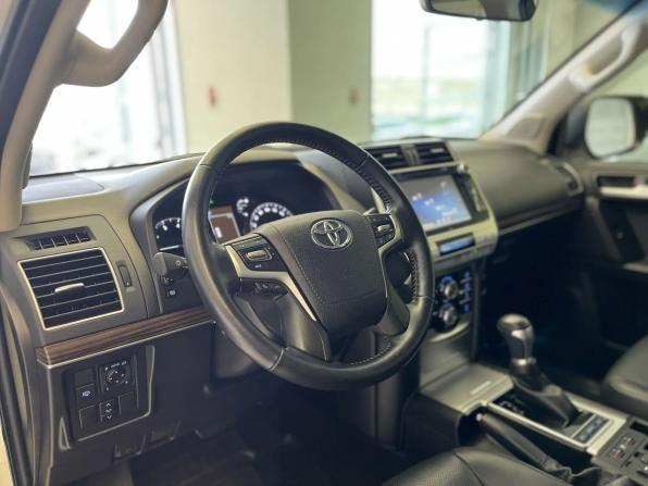 Toyota Land Cruiser Prado 150 Series Рестайлинг 2 с пробегом 2020 года, цена 7 000 000 рублей, 31745 км, внедорожник, Автокод Объявления