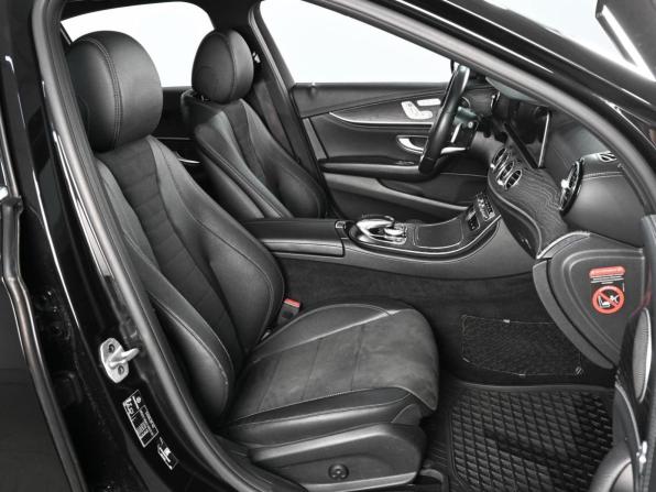 Mercedes-Benz E-Класс V (W213 S213 C238) с пробегом 2018 года, цена 2 950 000 рублей, 146137 км, седан, Автокод Объявления